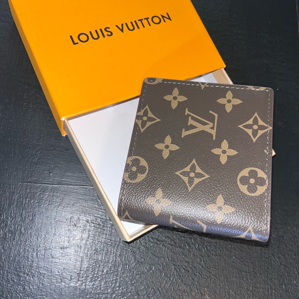 Louis Vuitton Tan Leather Card Holder Wallet